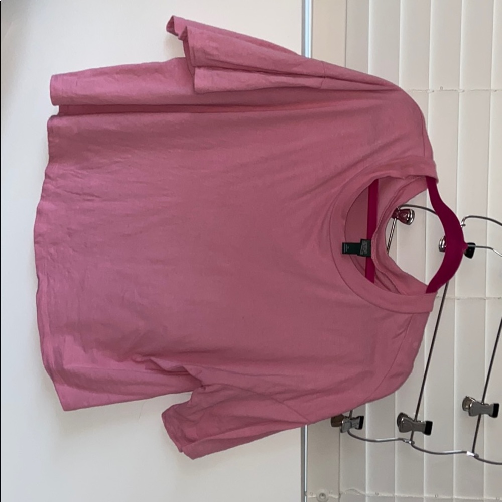 Baby pink crop T-shirt‼️